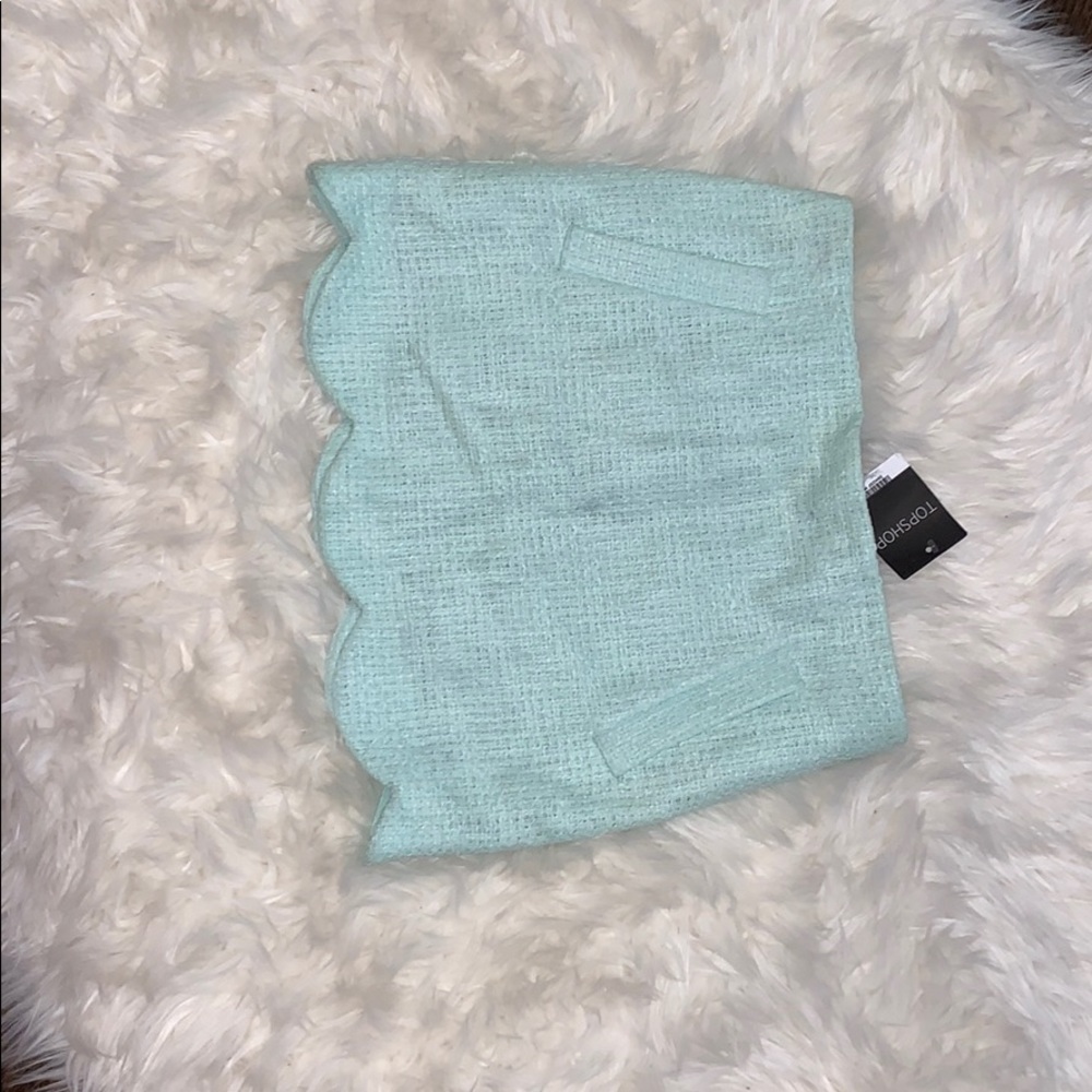 Mint TopShop skirt with pockets!